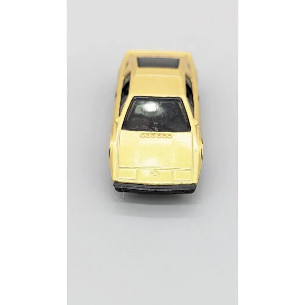 Hot Wheels Lotus Lot 2014 Esprit S1 2000 Concept & 2003 Elise 1:64 Diecast Cars